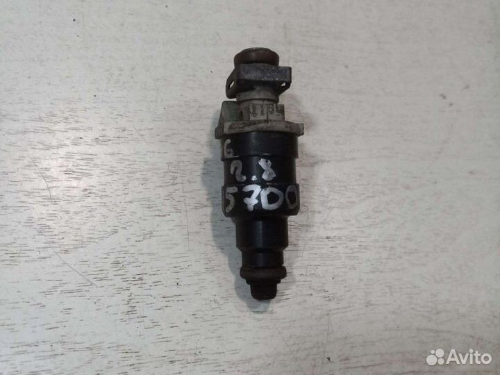 Форсунка Audi A6 2.8L