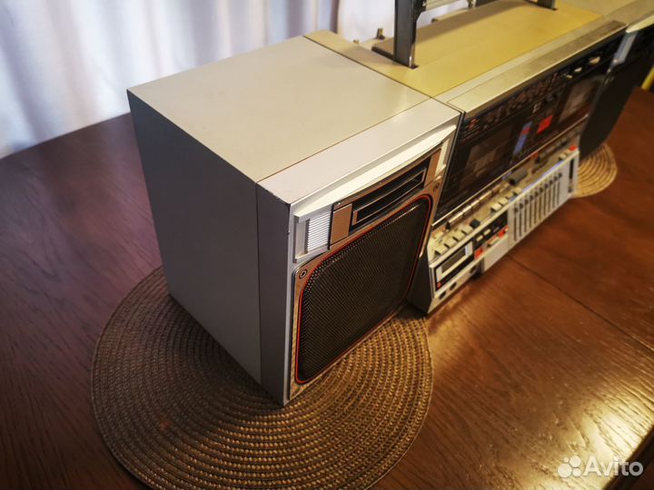 Магнитола '' Шарп - 800 Z \ S\ - Япония