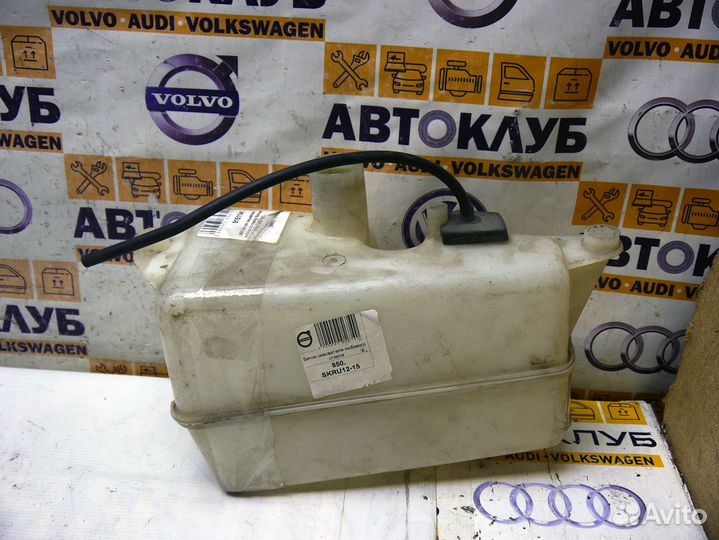 Бачок омывателя Вольво 850 1992-1997 4,5 L