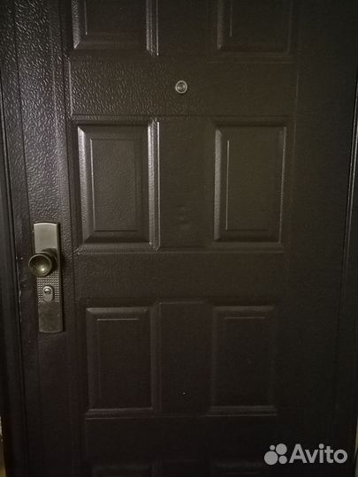 Дверь входная металлическая