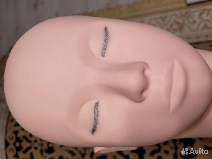 Манекен для наращивания ресниц