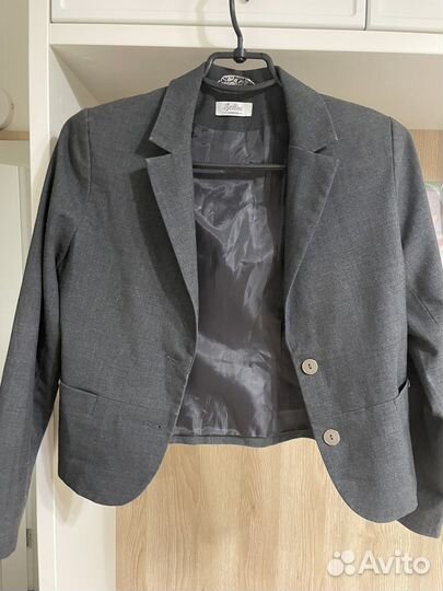 Пиджак школьный