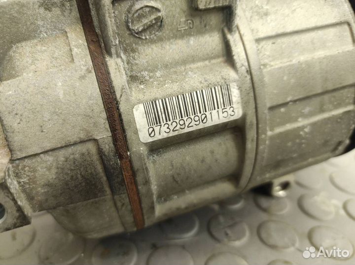 Компрессор системы кондиционирования Mercedes-Benz