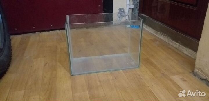 Аквариум для рыб, черепах. Террариум