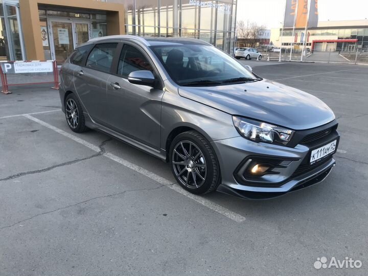 Сплиттер переднего бампера на LADA Vesta