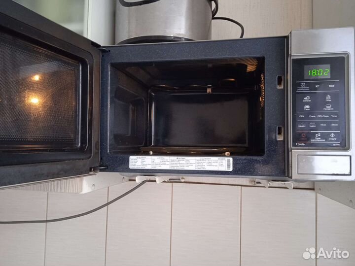 Свч Samsung GE73MR (под ремонт)