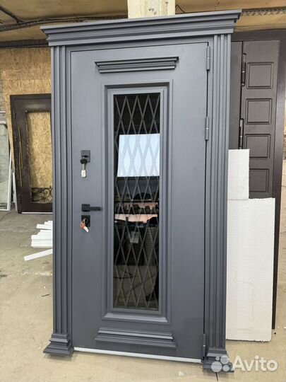 Дверь входная металлическая уличная в дом