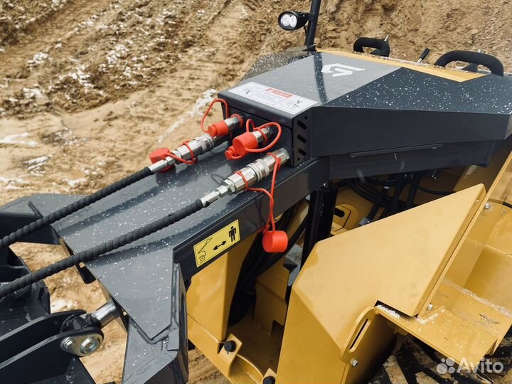 Мини-погрузчик Bobcat 630, 2024