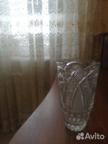 Ваза хрустальная