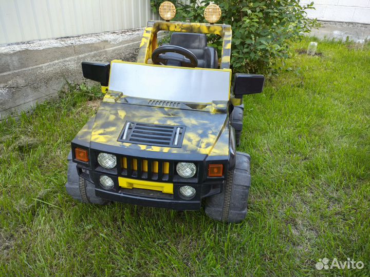 Детский электромобиль