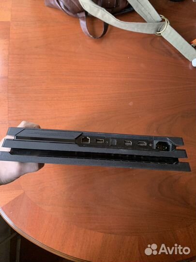 Sony PS4 Pro 1Tb