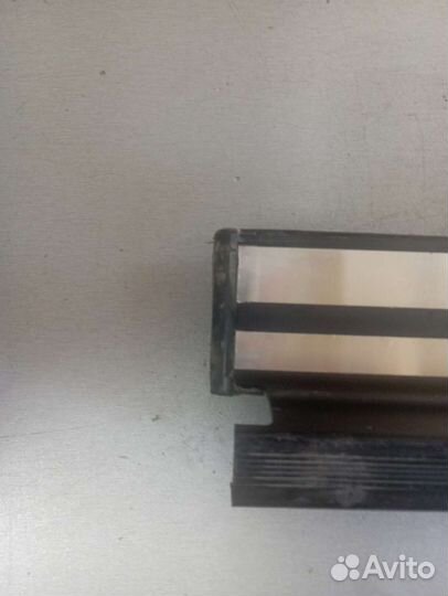 Накладка на порог внутренняя Mercedes Benz E W124