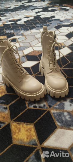 Ботинки. Ботильоны угги. Дутики