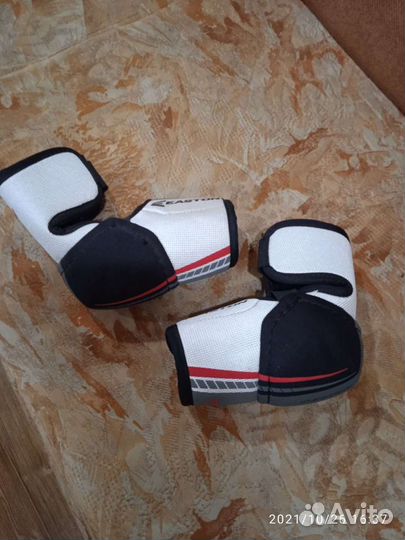 Налокотники хоккейные