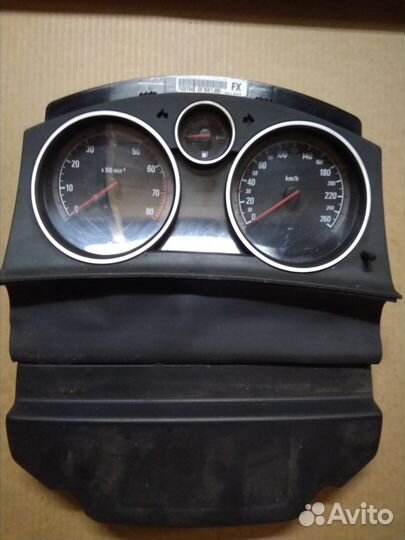 Щиток приборов Опель Астра H