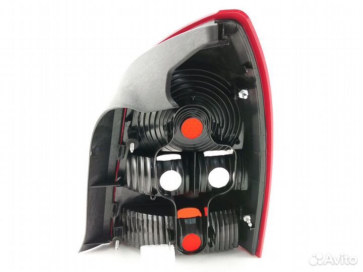 Фонарь левый задний в крыло Nissan Primera P12