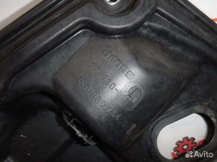 Стеклоподъемник задний правый Volkswagen Tiguan