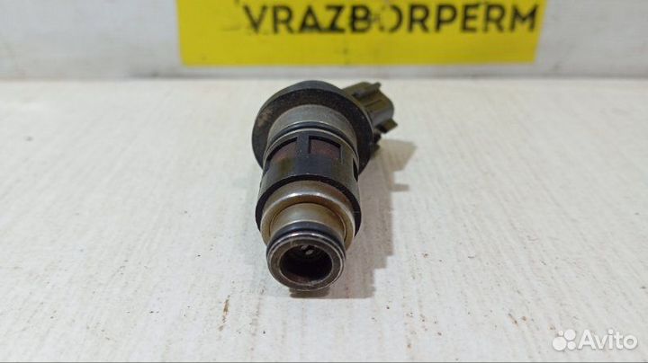 Форсунка топливная Nissan Almera N15