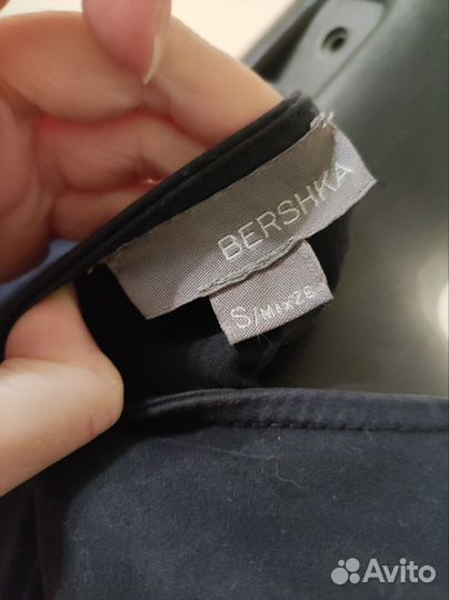 Платье bershka 42-44 размер