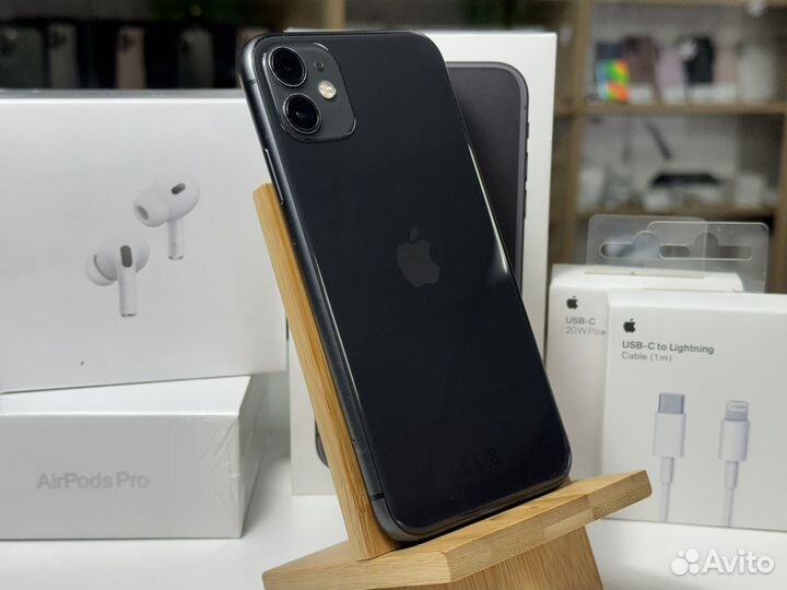 iPhone 11, 64 ГБ