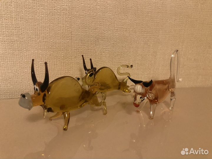 Стеклянные фигурки