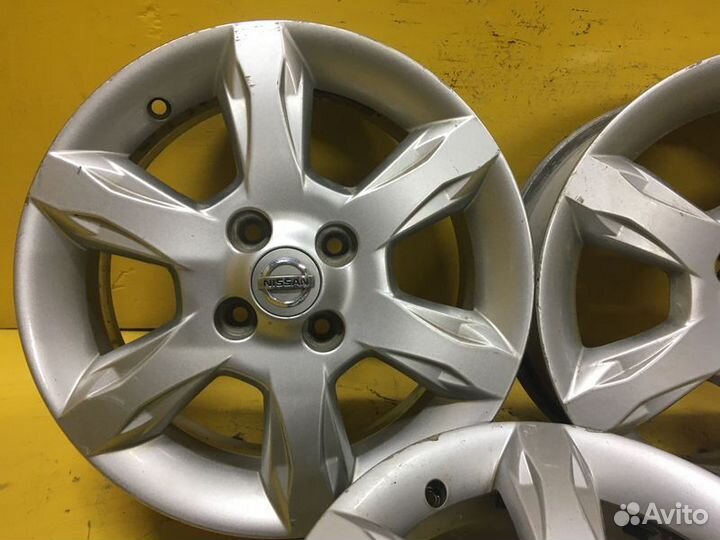 Есть трещина. 3 шт. Диски - диаметр 15 PCD 4х100