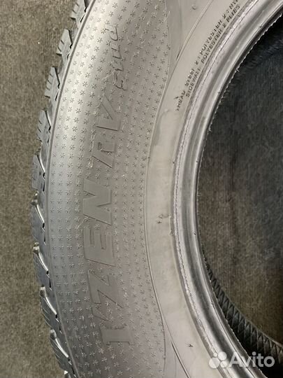 Kumho I'Zen RV Stud KC16 265/60 R18