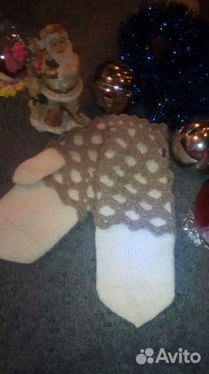 Продам варежки женские