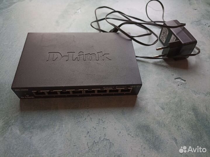 Коммутатор свитч D-link DGS 1008D (в доставке)