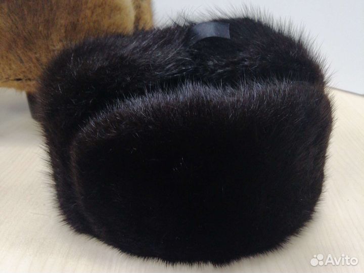 Мужская шапка