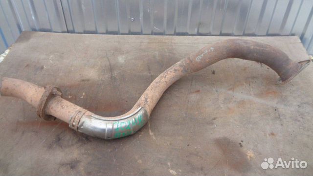 Приемная труба глушителя Toyota RAV4 (XA20) 2000