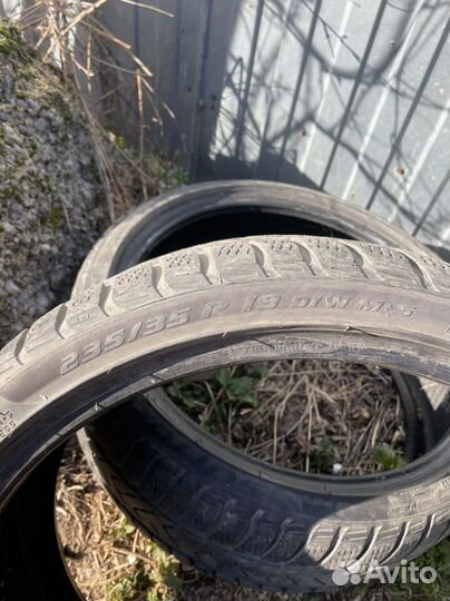 Pirelli Sottozero Winter 240 235/35 R19 91W