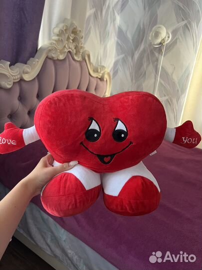 Мягкая игрушка в виде сердца