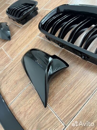 Спойлер, крышки зеркал, ноздри Bmw f10 Mlook LCI