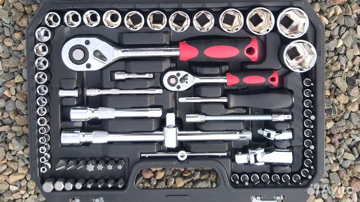 Набор новых инструментов, разные, доставка