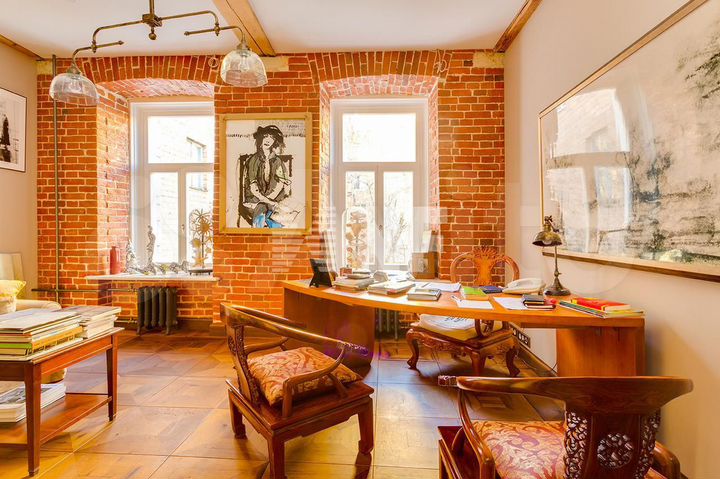 6-к. квартира, 317 м², 2/2 эт.