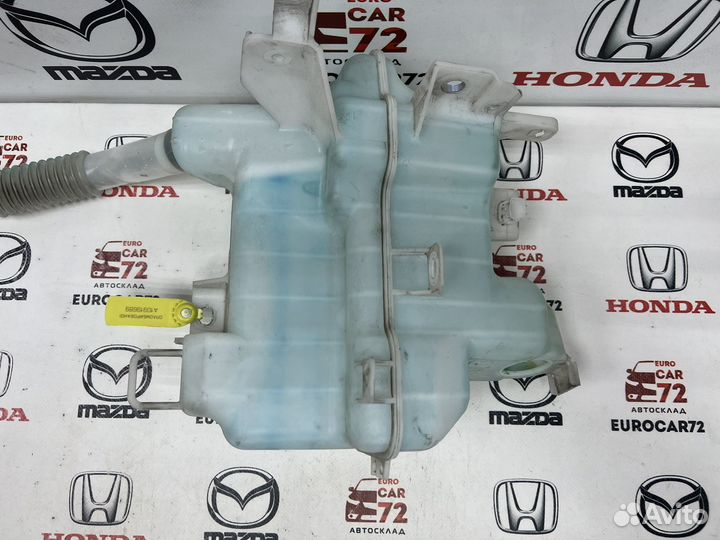Бачок омывателя Mazda 3 BM(BN) 2013-2019