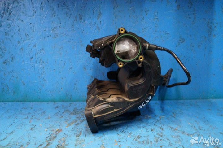 Впускной коллектор Peugeot 206 9635885080