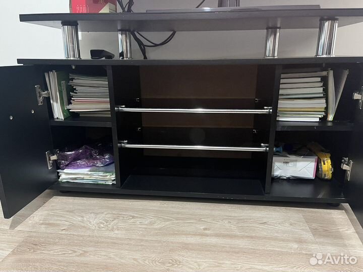 Тумба под телевизор