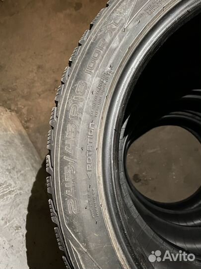 Nokian Tyres Hakkapeliitta R2 245/45 R18