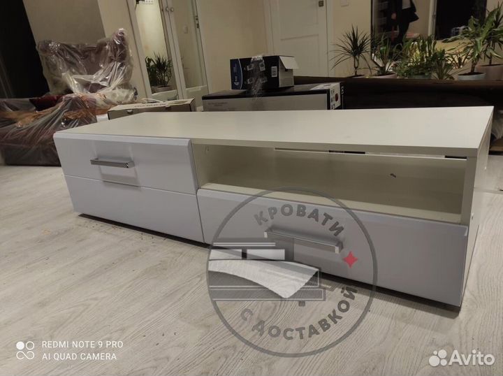 Тумба под тв