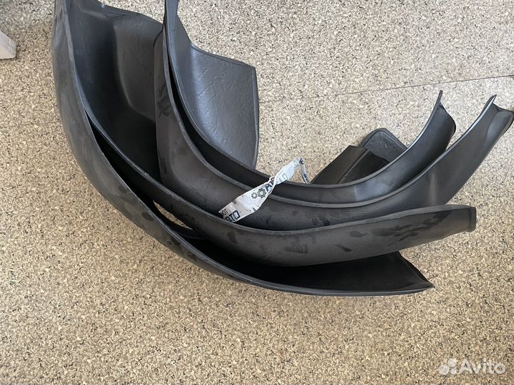 Локеры(подкрылки) калина 1 перед и зад