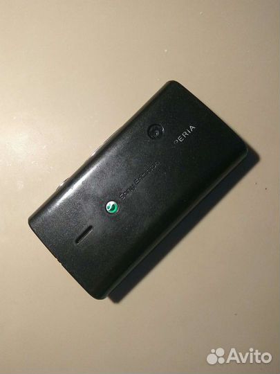 Sony Ericsson Xperia X8 (E15i)
