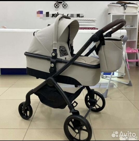 Коляска 3 в 1 Люкс мам к 92