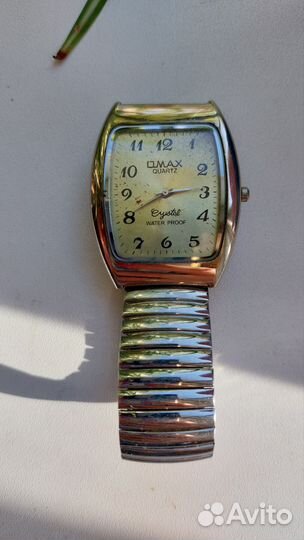 Часы Оmax quartz waterproof crystal