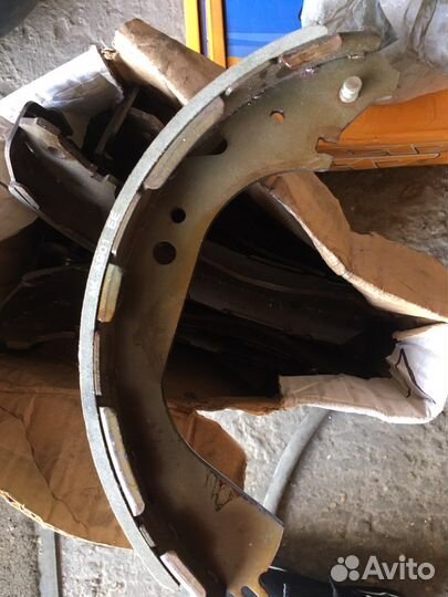 Тормозные колодки ниссан