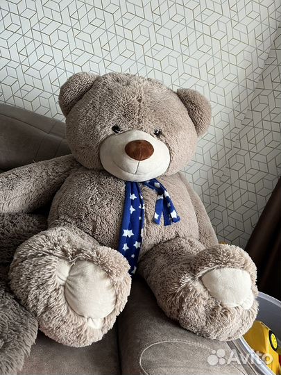 Плюшевый медведь 100 см