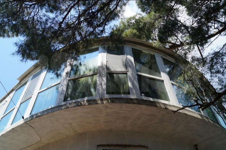 2-к. квартира, 65 м², 2/2 эт.