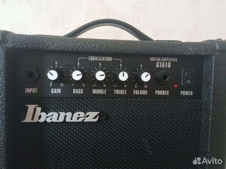 Комбо усилитель Ibanez GTA10
