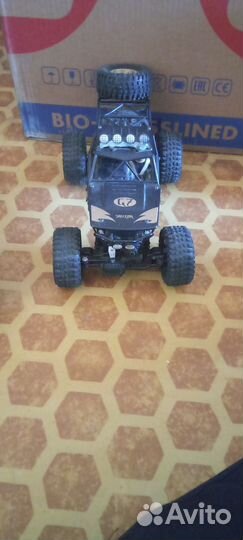 Продам два джипа на радио упровление